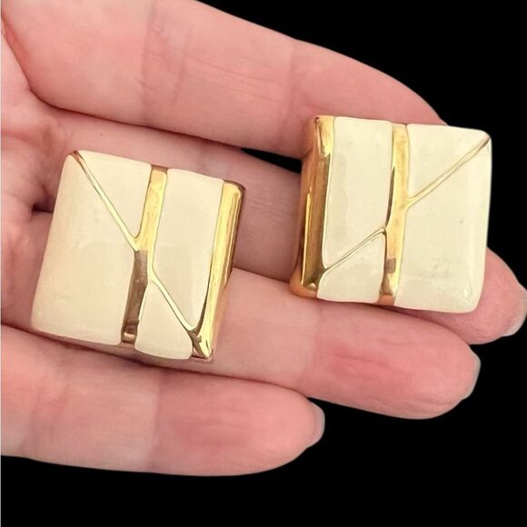 Vintage Monet Gold and Cream Geometric Earrings - Picture 1 of 5